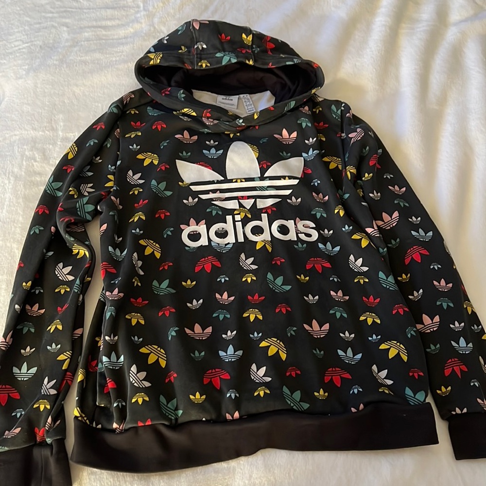 Kids- Large Adidas’s sweater